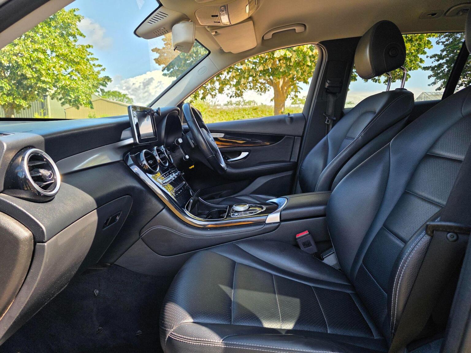 2018 Mercedes-Benz GLC image 26