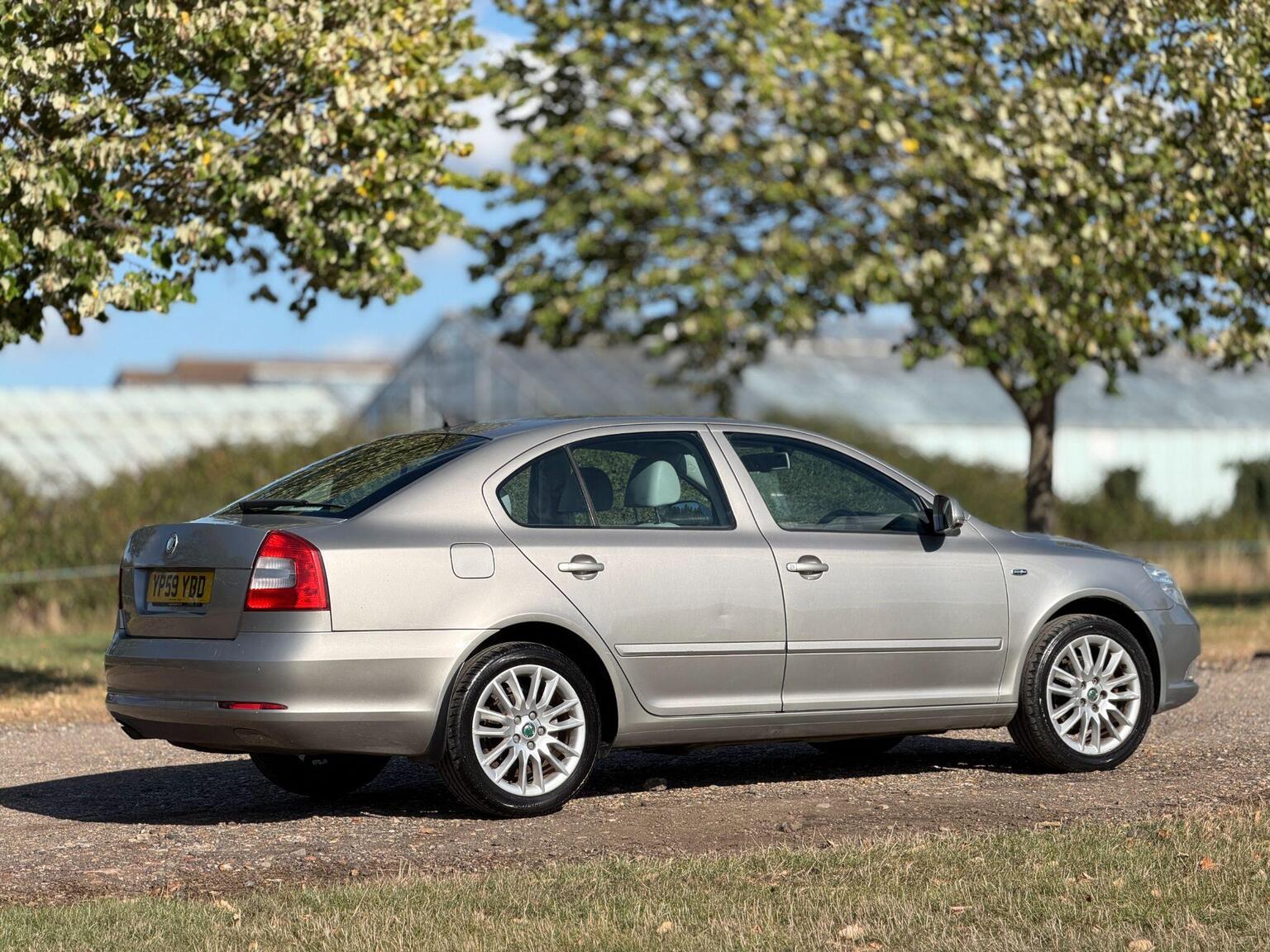 2009 Skoda Octavia image 16