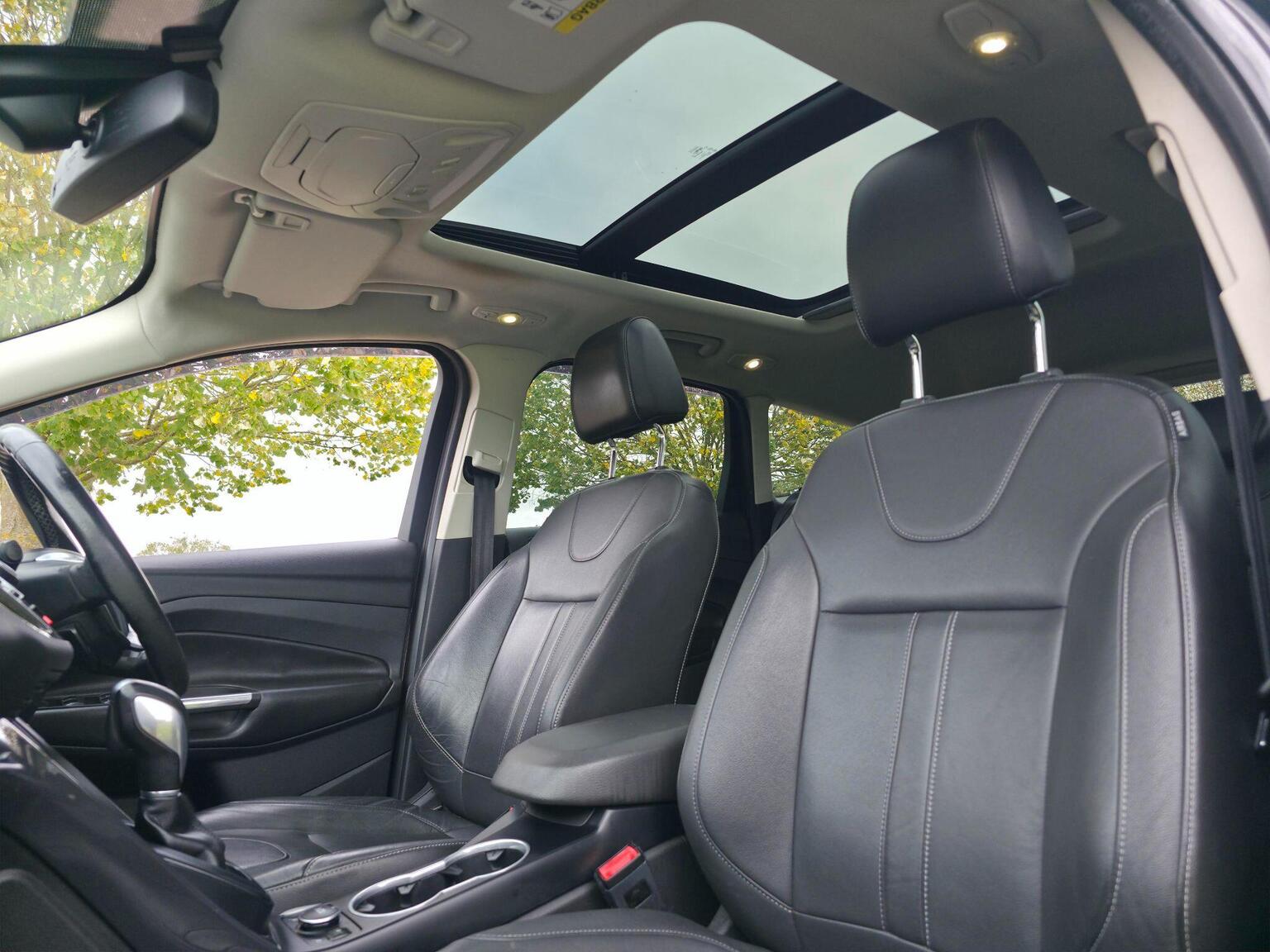 2014 Ford Kuga image 32