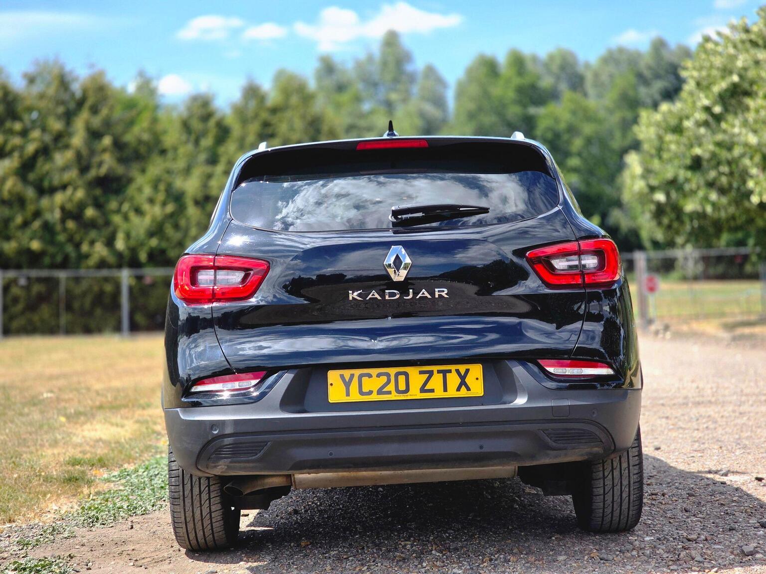 2020 Renault Kadjar image 12