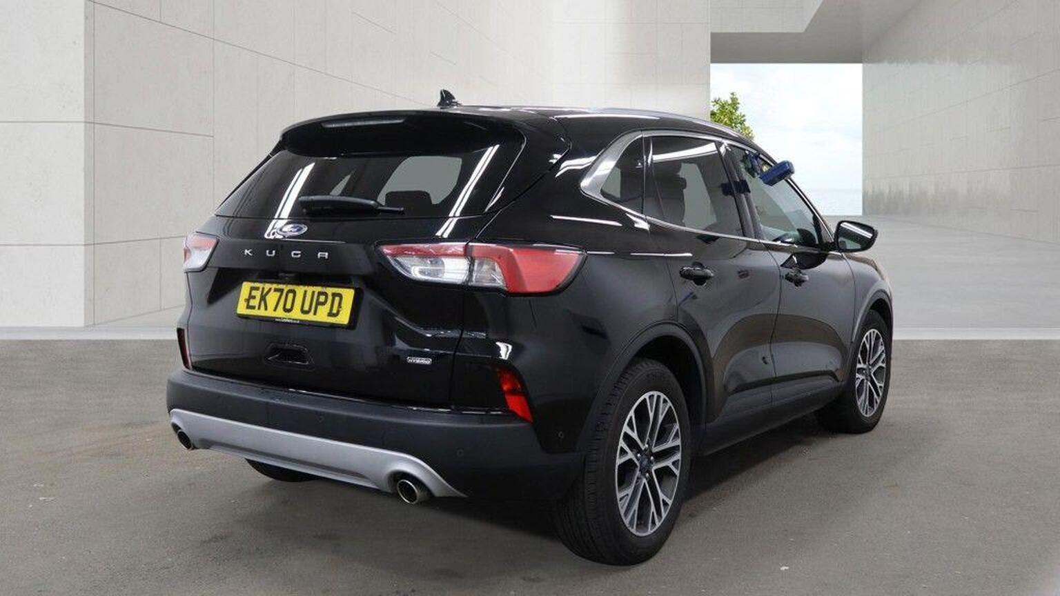 2020 Ford Kuga image 3