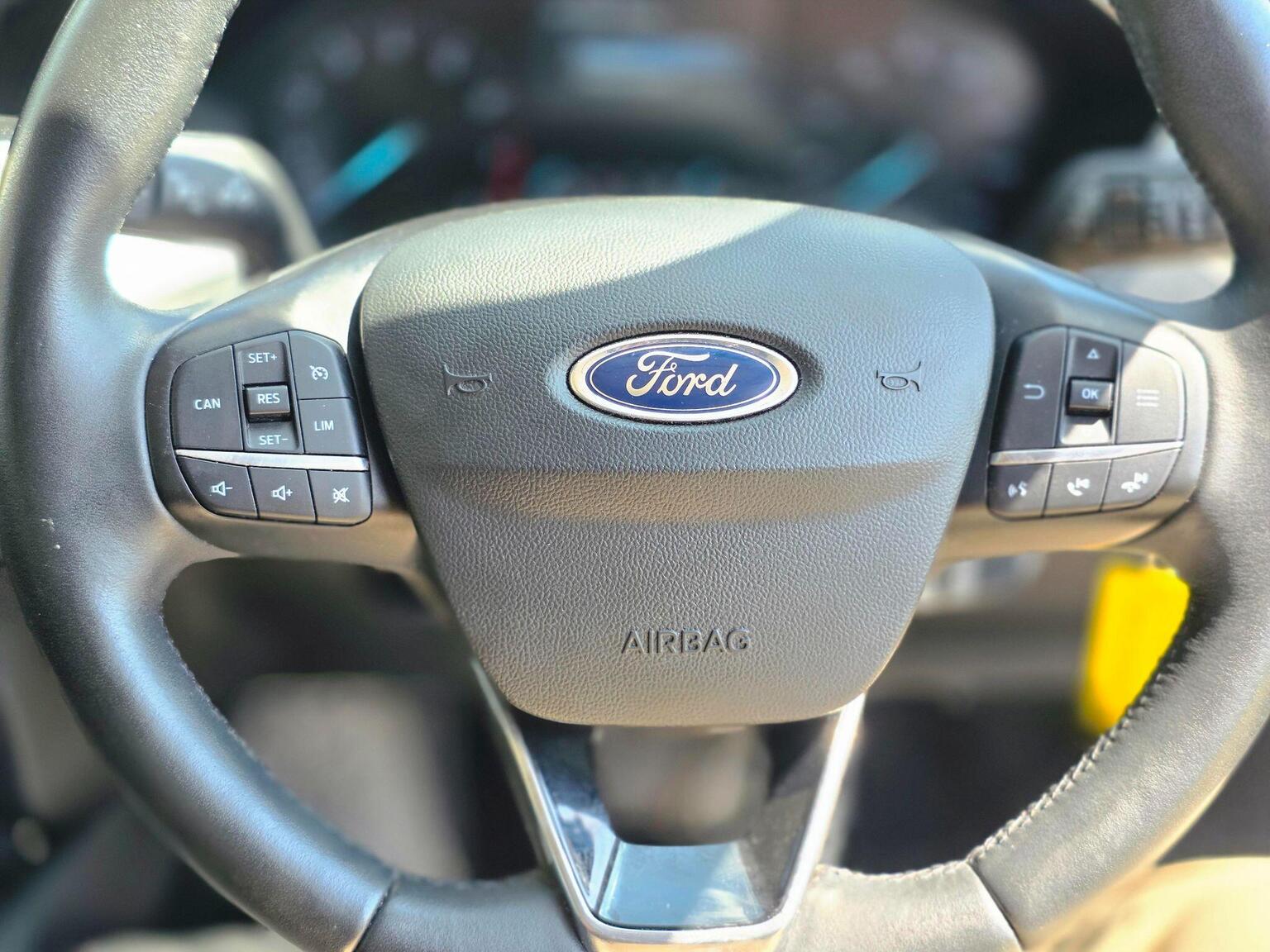 2020 Ford Focus image 49