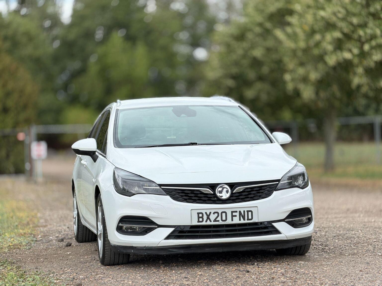 2020 Vauxhall Astra image 20