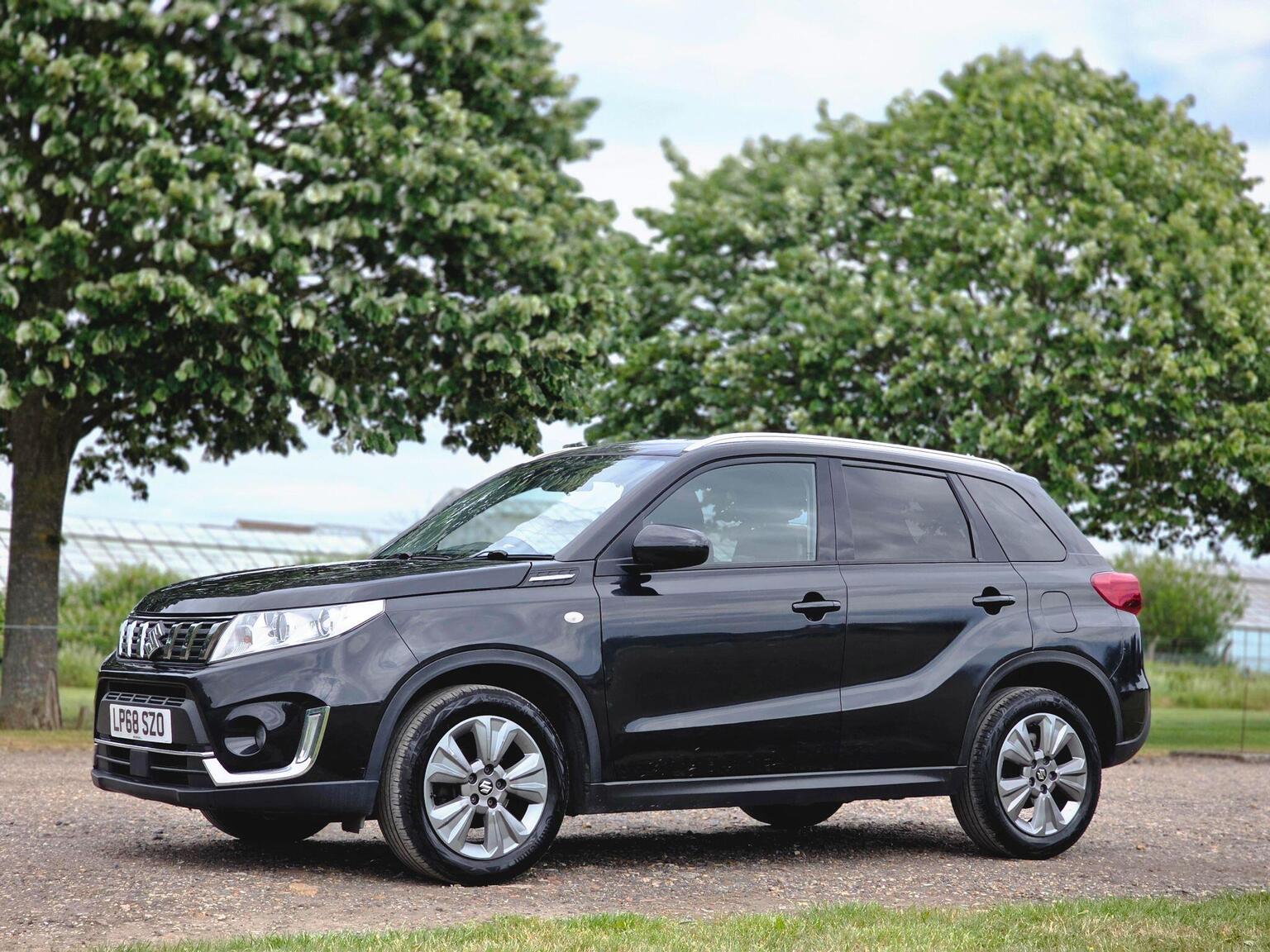 2019 Suzuki Vitara image 15