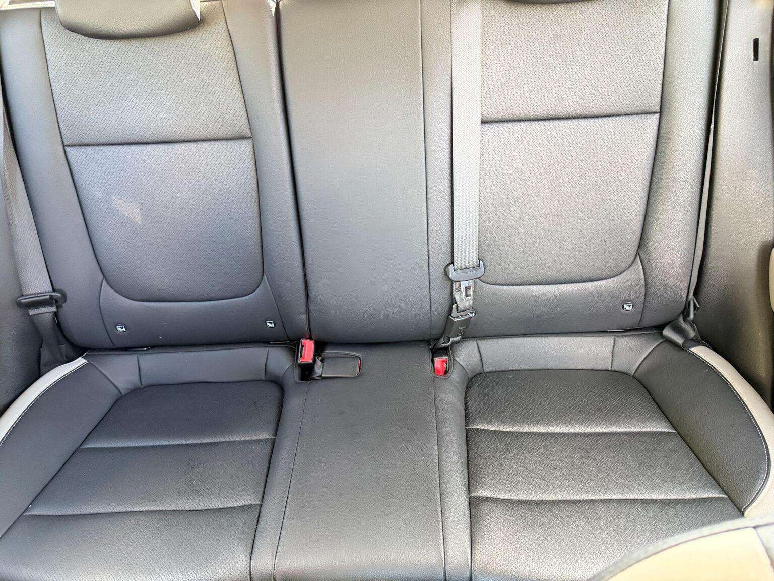 2018 Kia Stonic image 25
