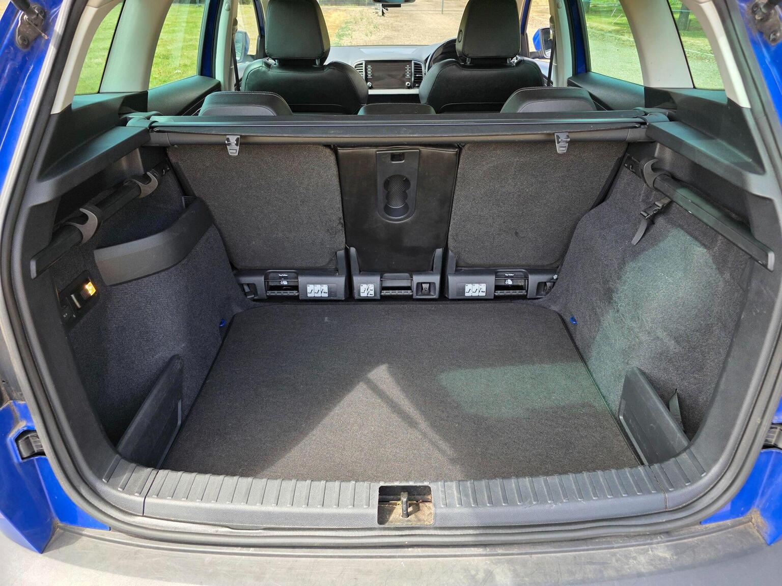 2018 Skoda Karoq image 56