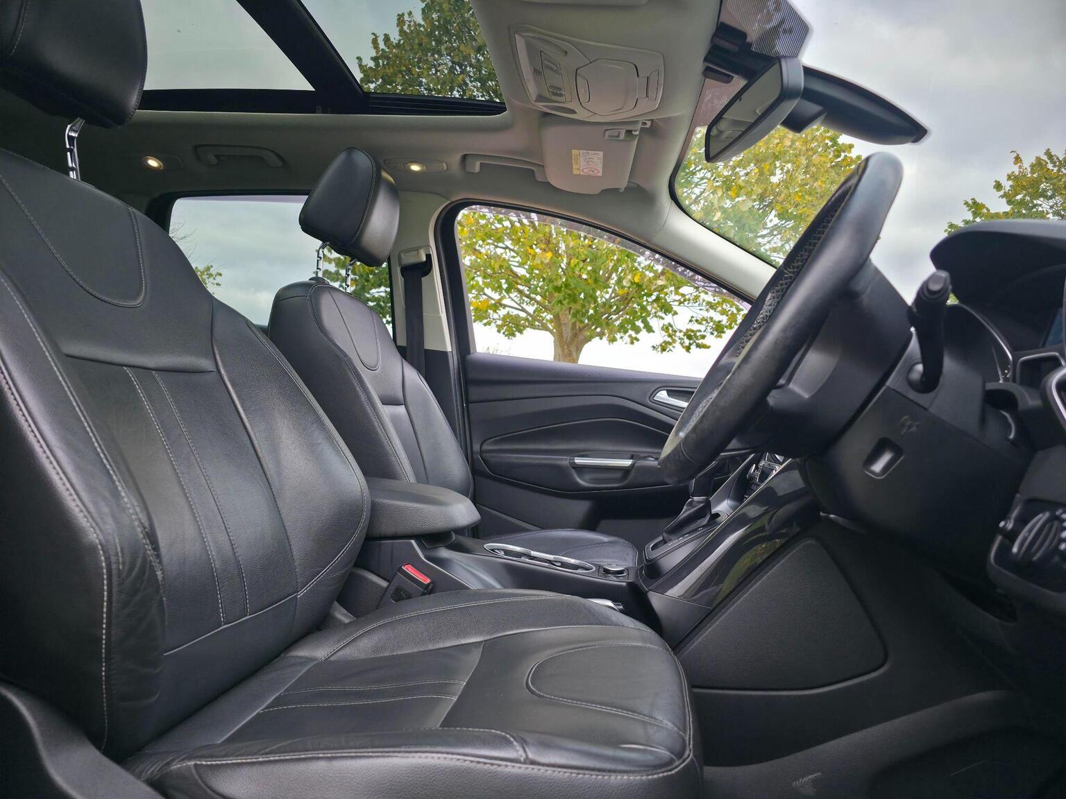 2014 Ford Kuga image 21