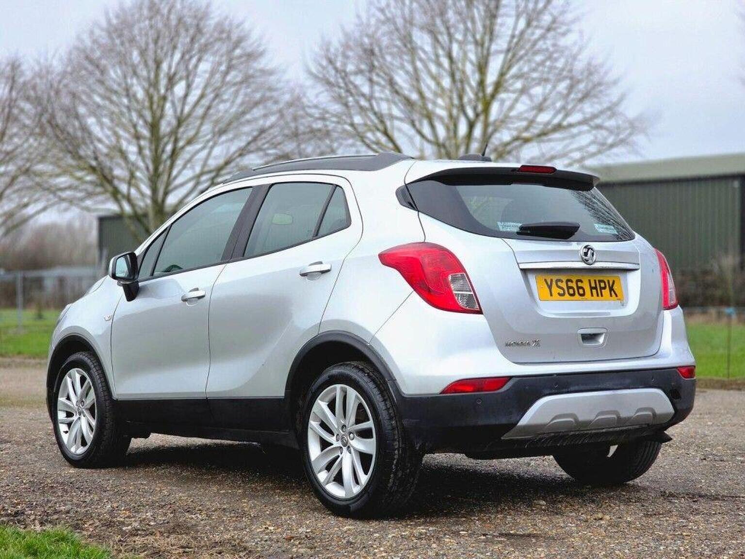 2016 Vauxhall Mokka X image 11