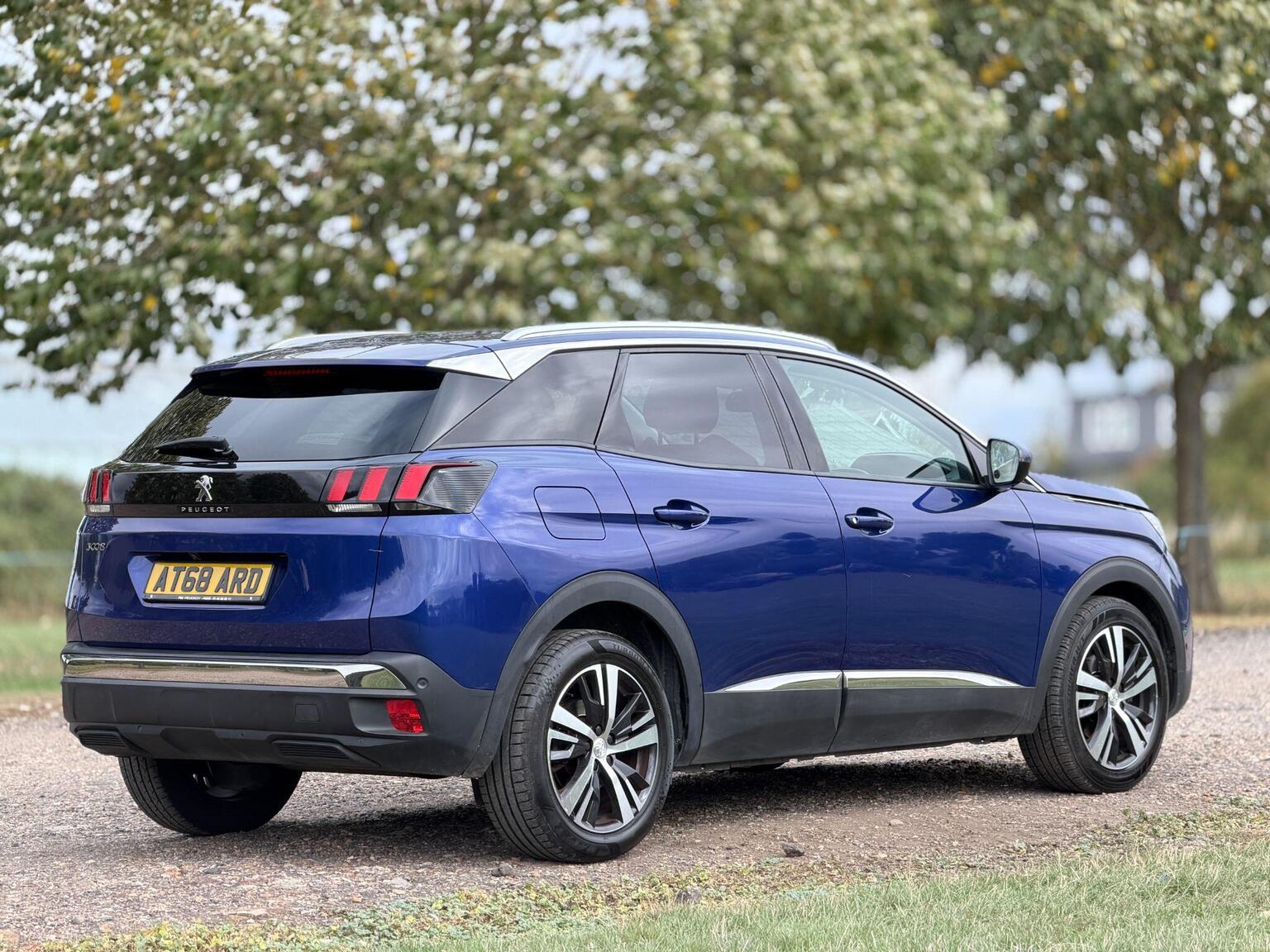 2018 Peugeot 3008 image 7
