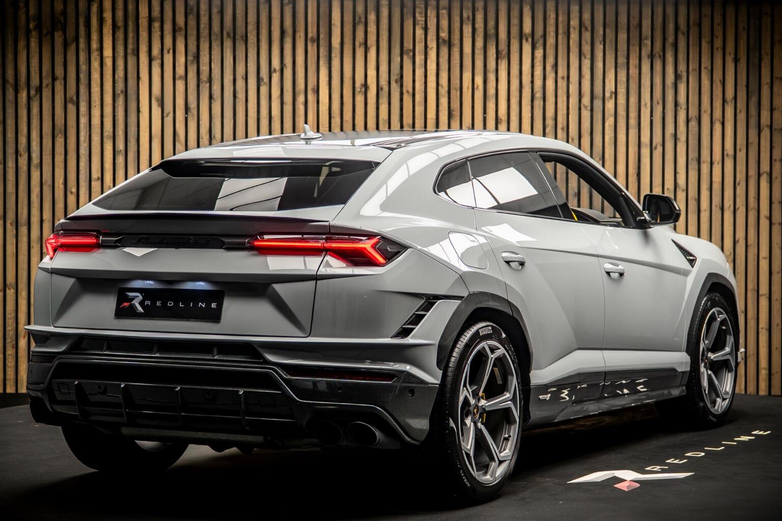 2023 Lamborghini Urus V8 BiTurbo S Auto 4WD — photograph 4