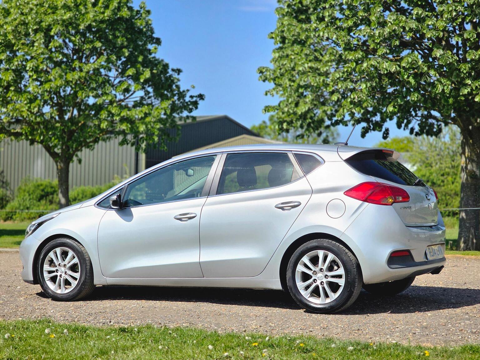 2014 Kia Ceed image 12