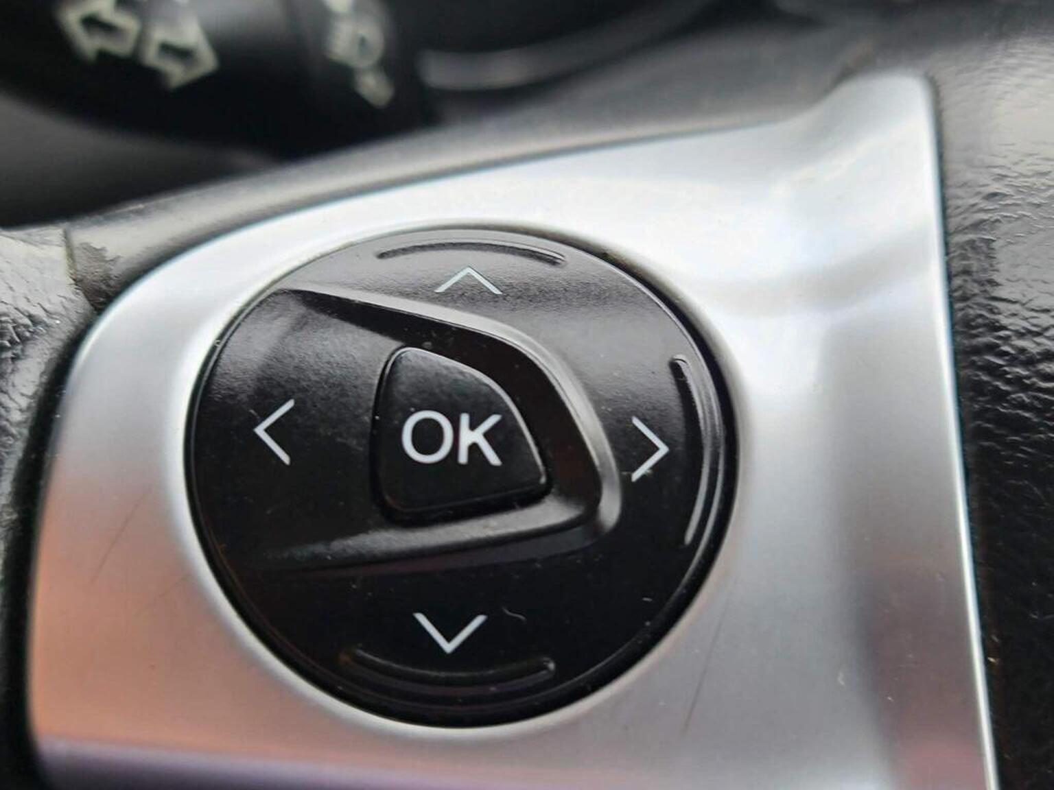 2015 Ford Kuga image 28