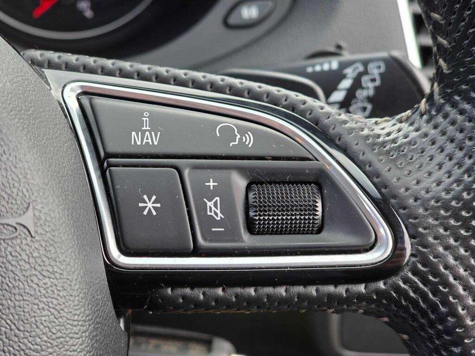 2015 Audi Q3 image 46