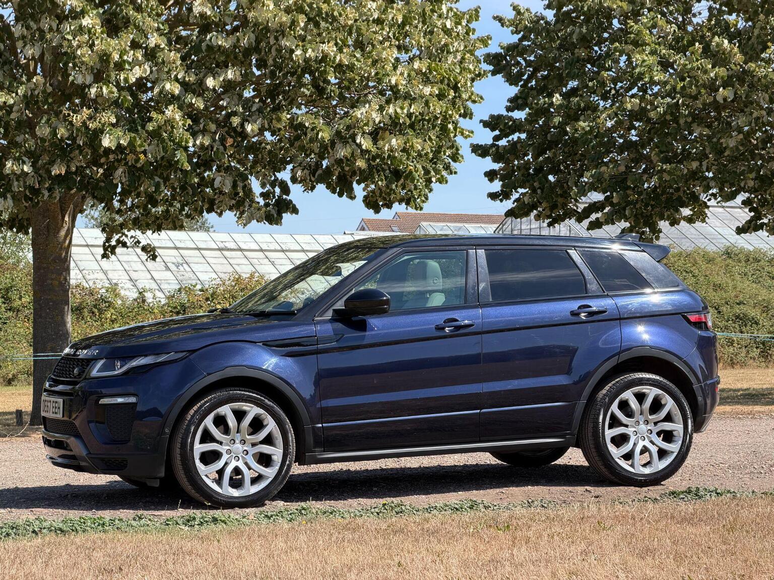 2017 Land Rover Range Rover Evoque image 16