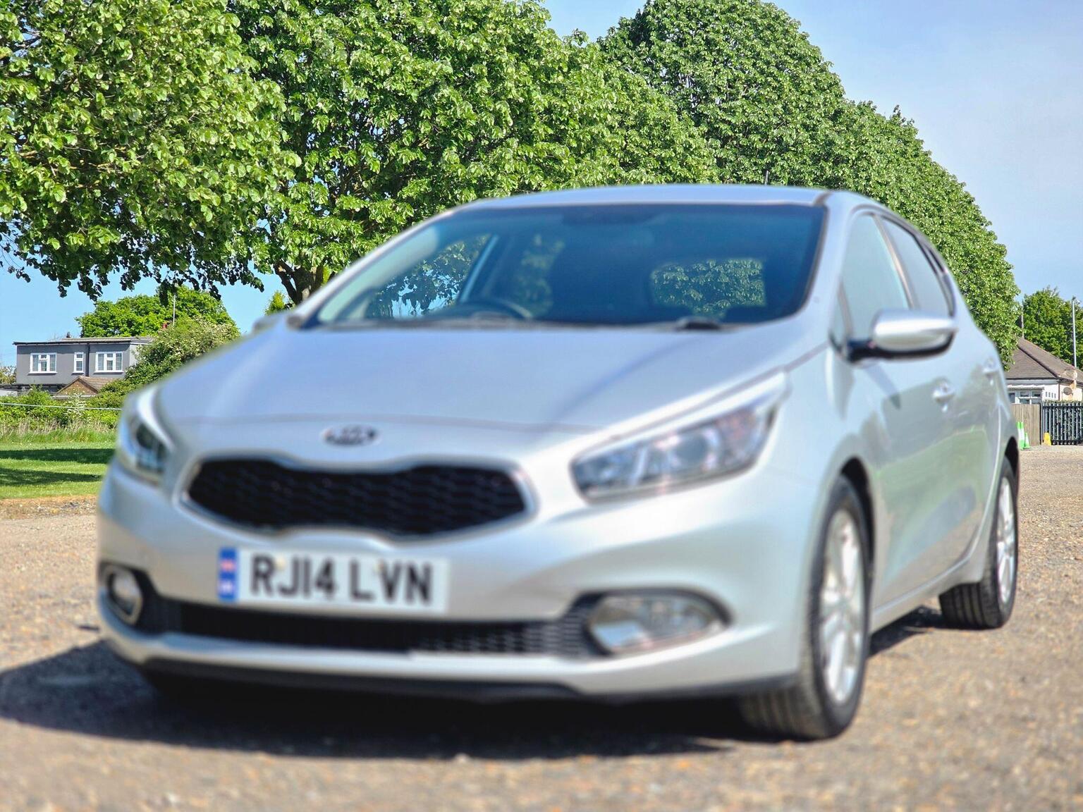 2014 Kia Ceed image 16