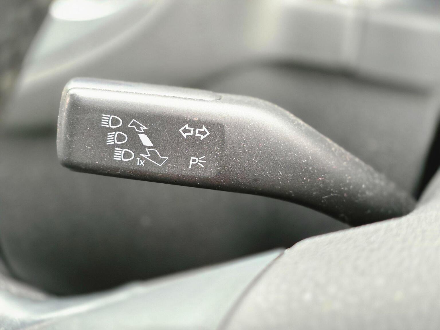 2014 Volkswagen Tiguan image 31