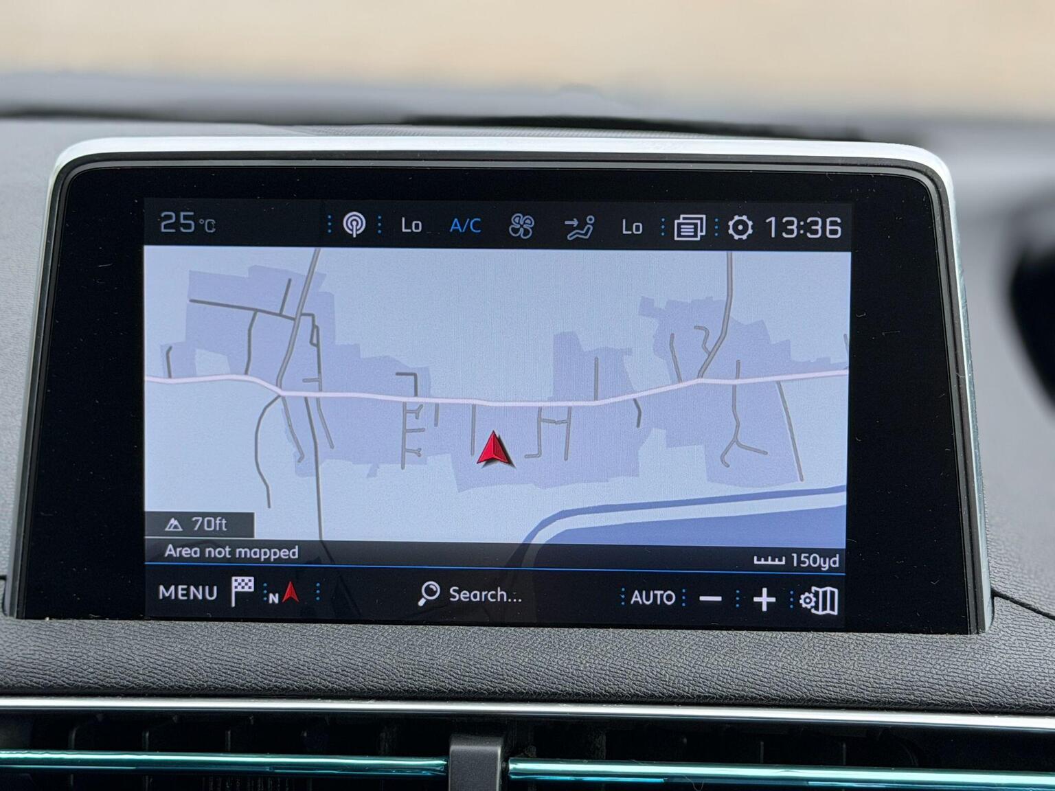 2018 Peugeot 3008 image 42