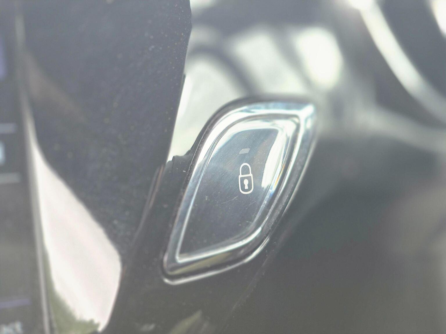 2017 Ds Automobiles DS 3 image 28