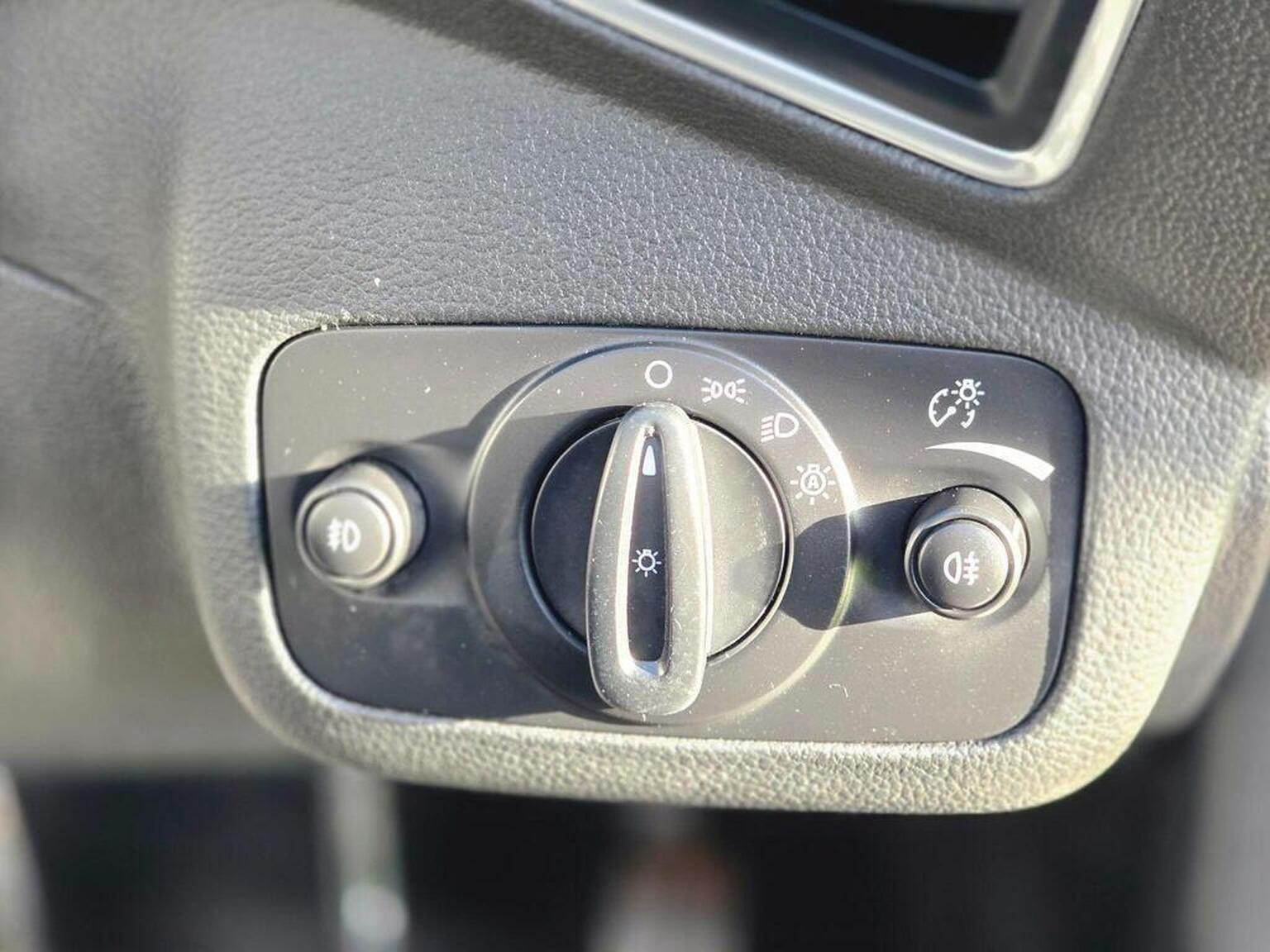 2014 Ford Kuga image 35