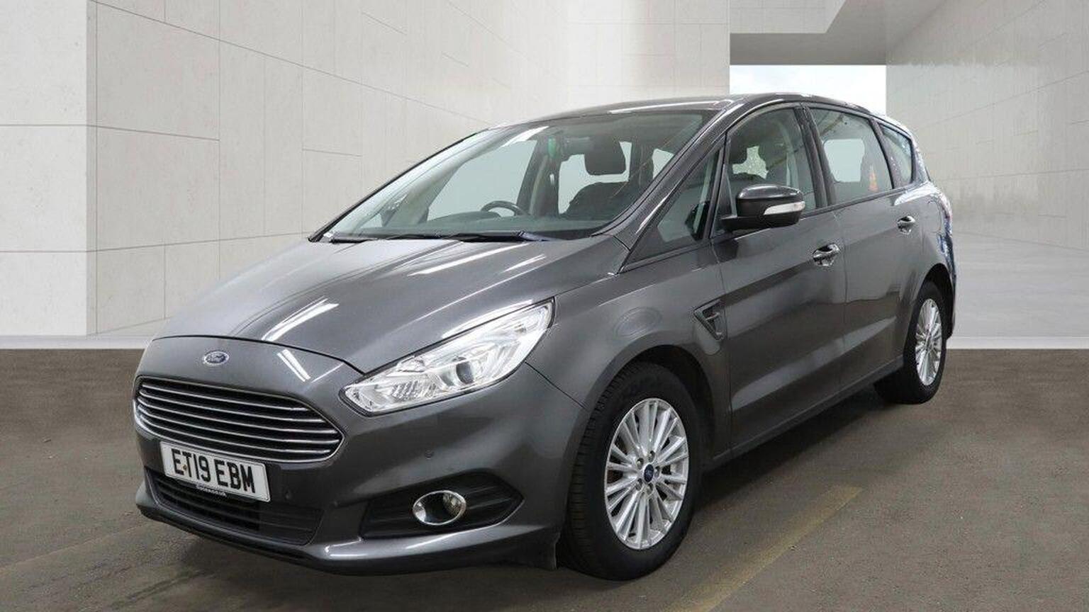 2019 Ford S-Max image 9
