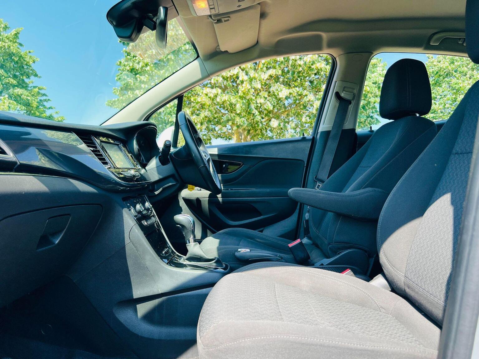2018 Vauxhall Mokka X image 25