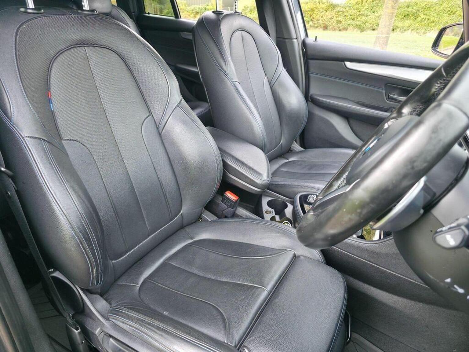 2016 BMW 2 Series Gran Tourer image 28
