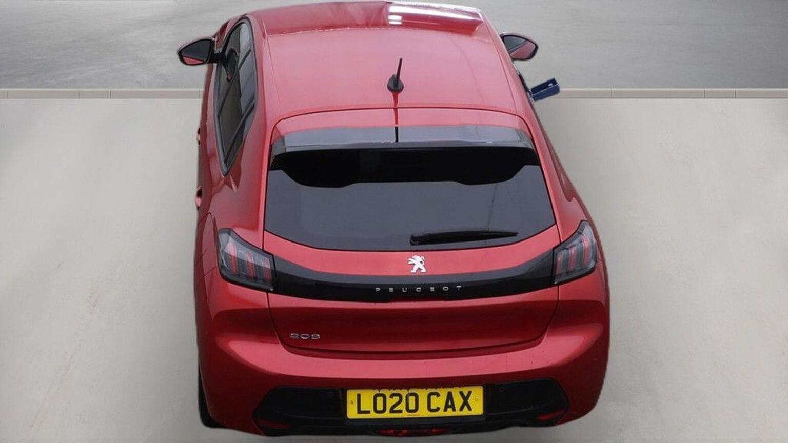 2020 Peugeot 208 image 5