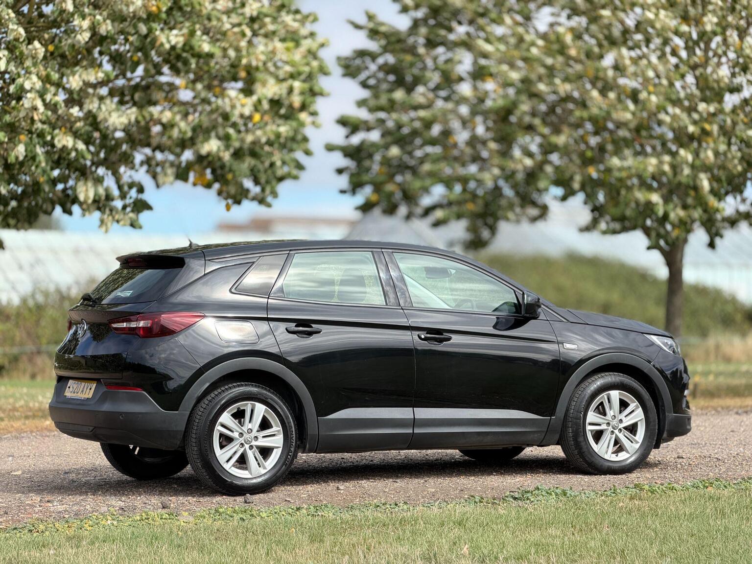 2020 Vauxhall Grandland X image 6