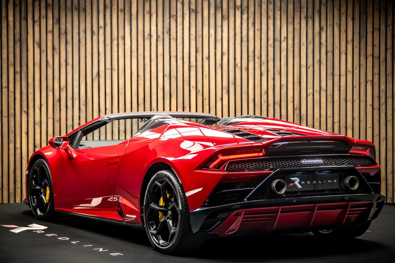 2023 Lamborghini Huracan V10 LP 640-4 EVO Spyder — photograph 3