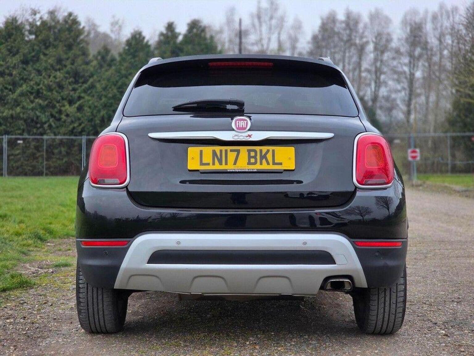 2017 Fiat 500X image 5