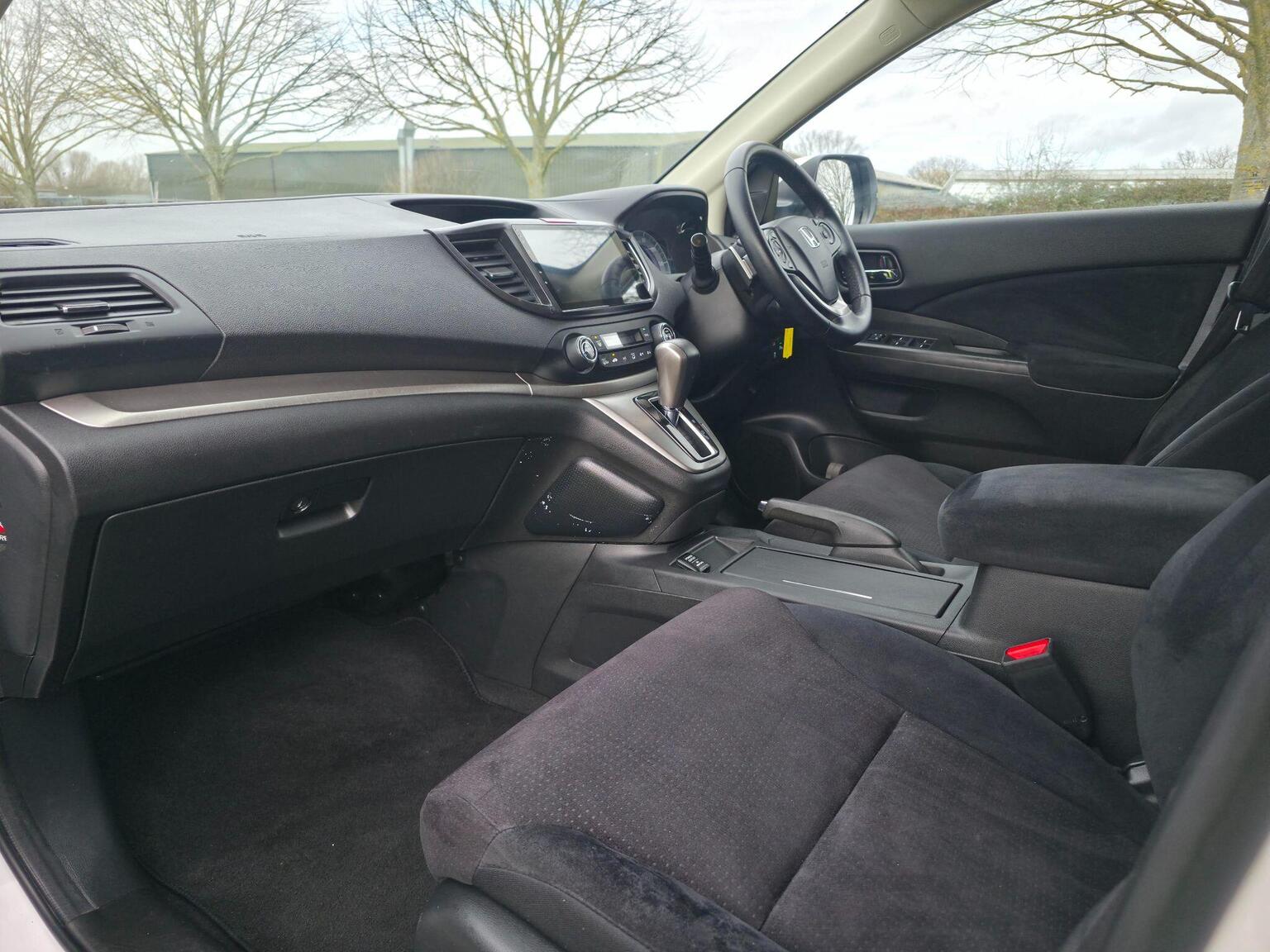 2013 Honda CR-V image 24