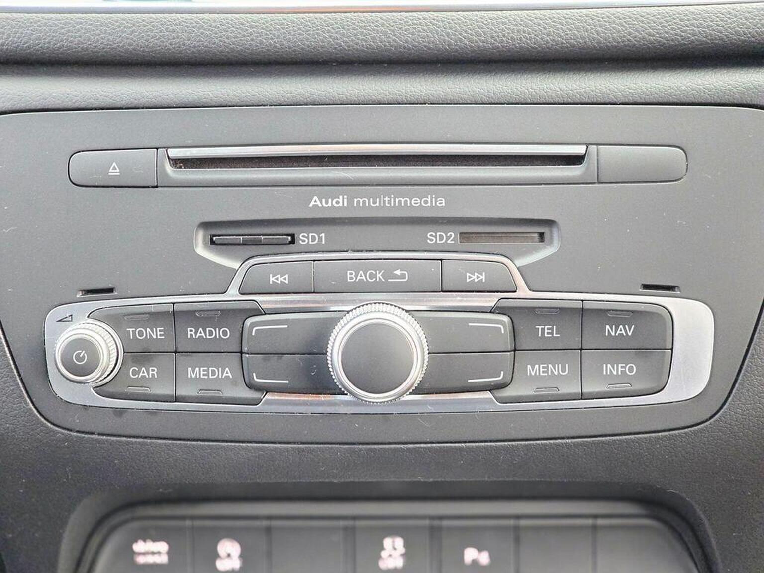 2015 Audi Q3 image 35