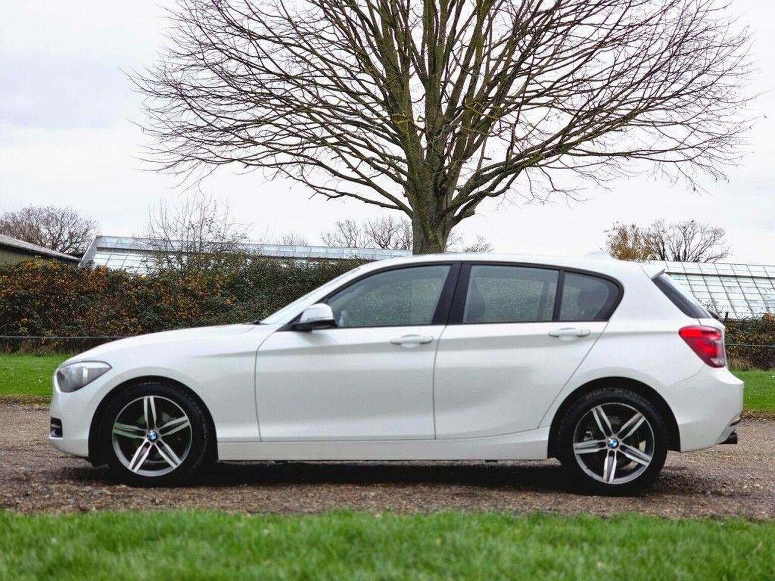 2013 BMW 1 Series image 13