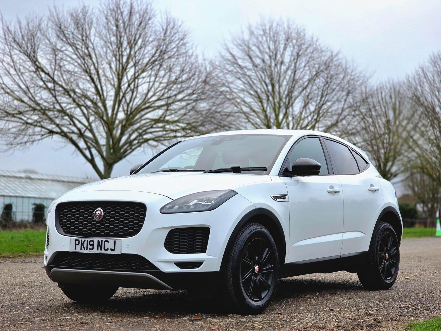 2019 Jaguar E-PACE image 17