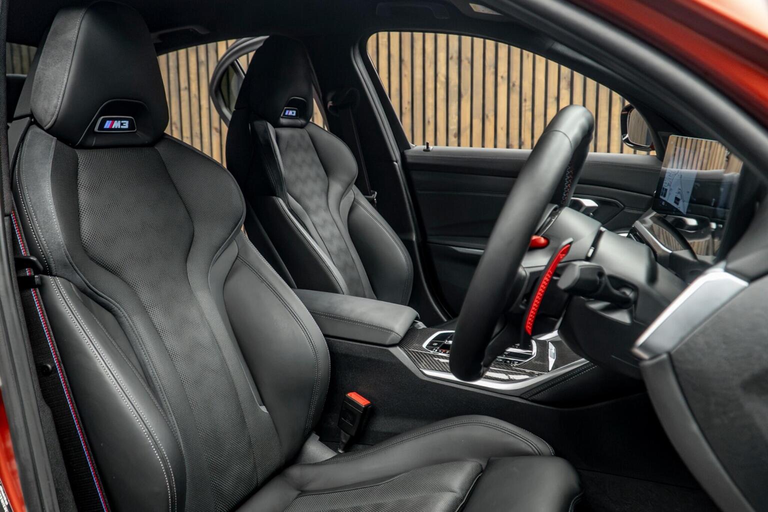 2024 BMW M3 Competition Steptronic M xDrive — photograph 2