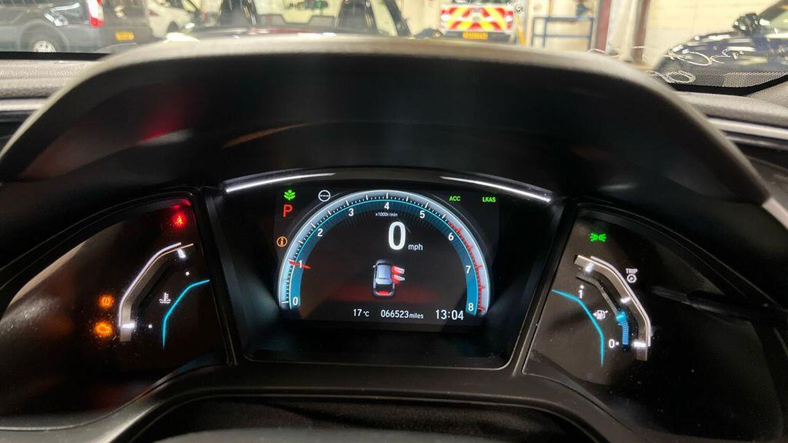 2018 Honda Civic image 12