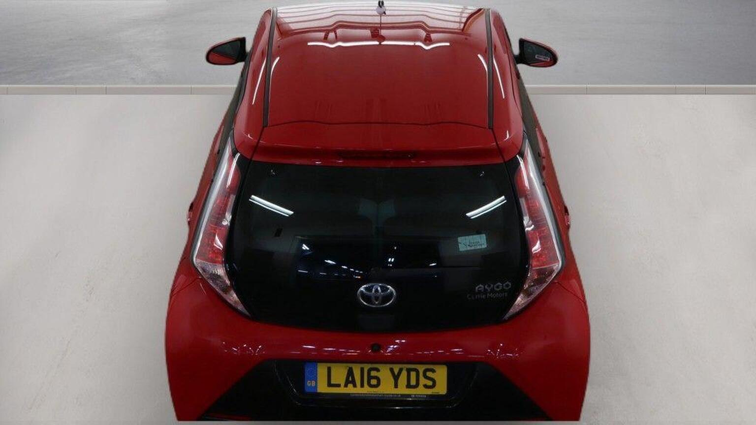 2016 Toyota AYGO image 5