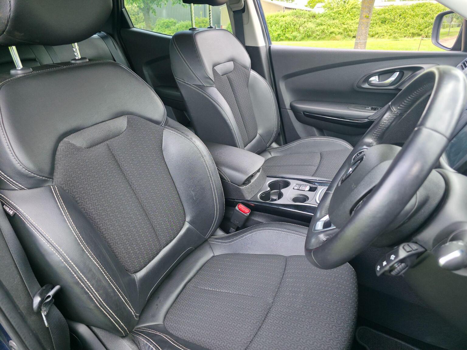 2018 Renault Kadjar image 30
