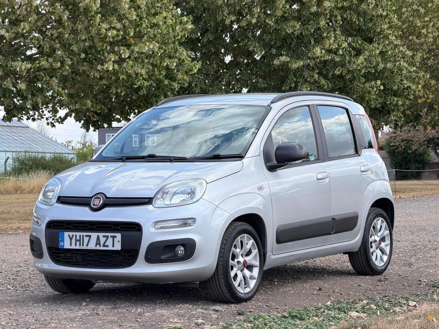 2017 Fiat Panda image 16