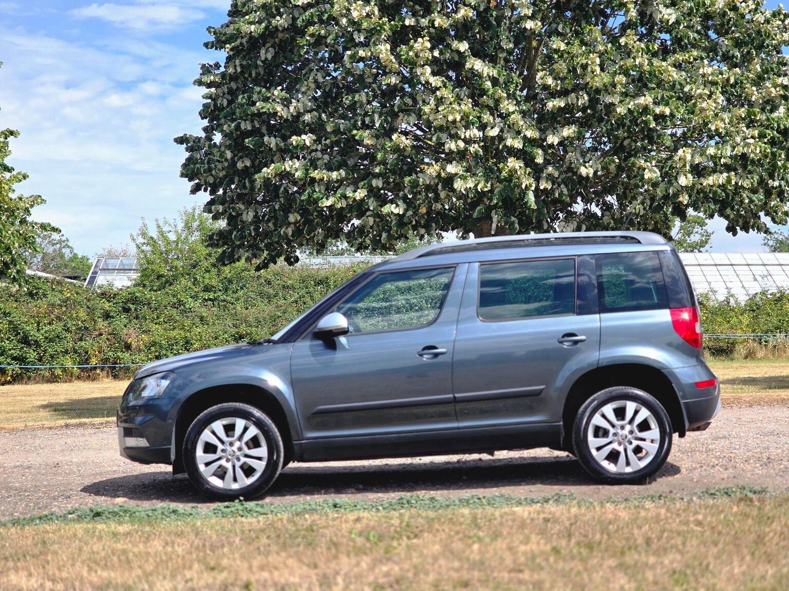 2016 Skoda Yeti image 15