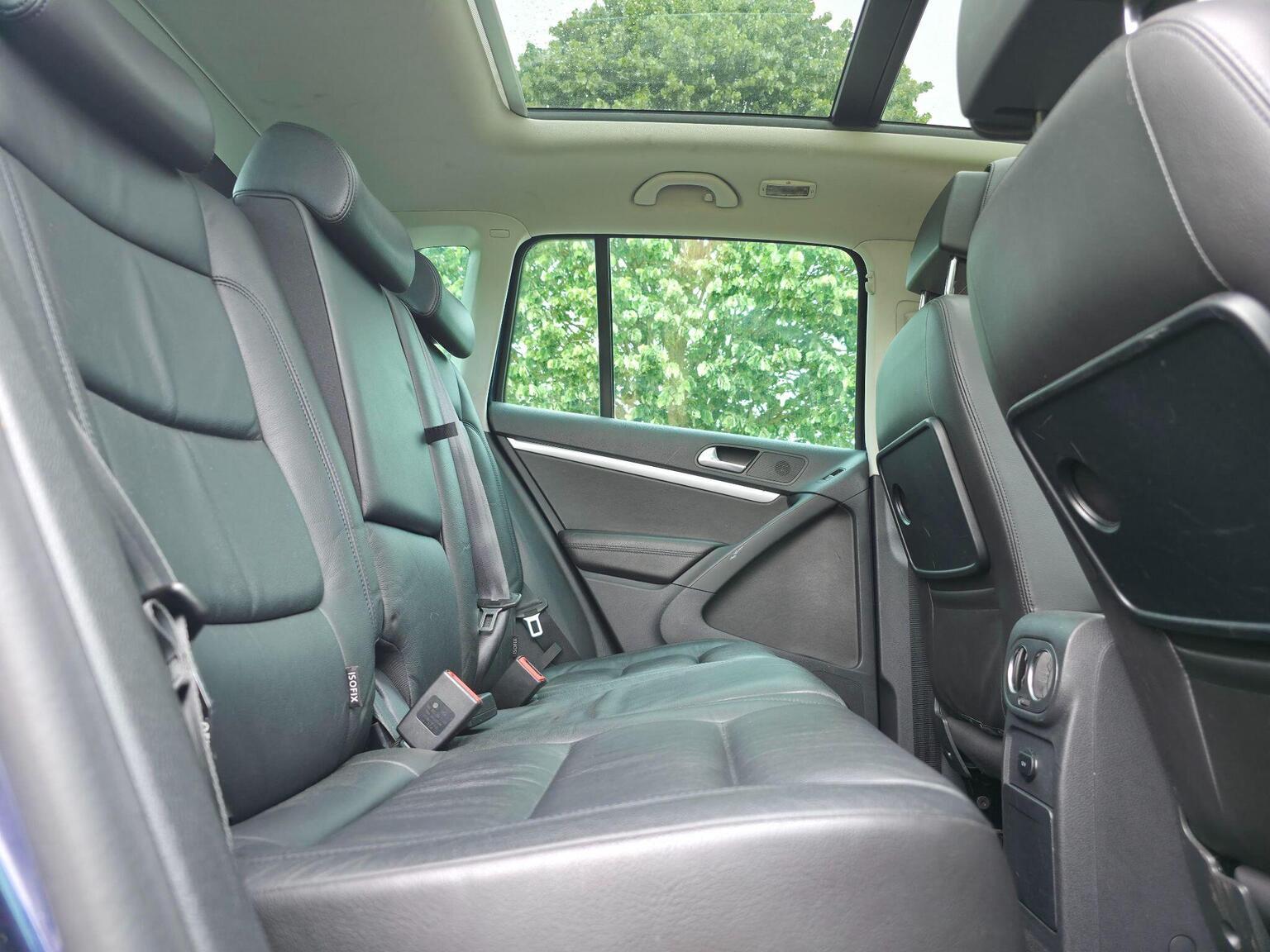2014 Volkswagen Tiguan image 22