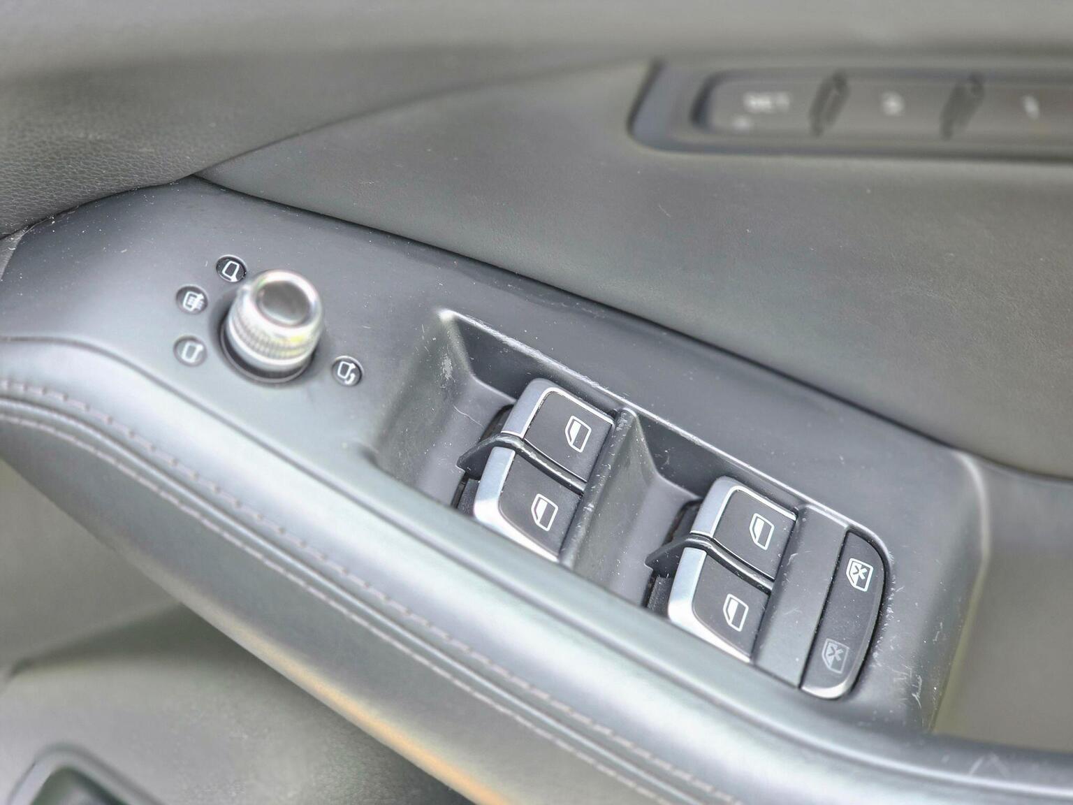 2012 Audi Q5 image 41