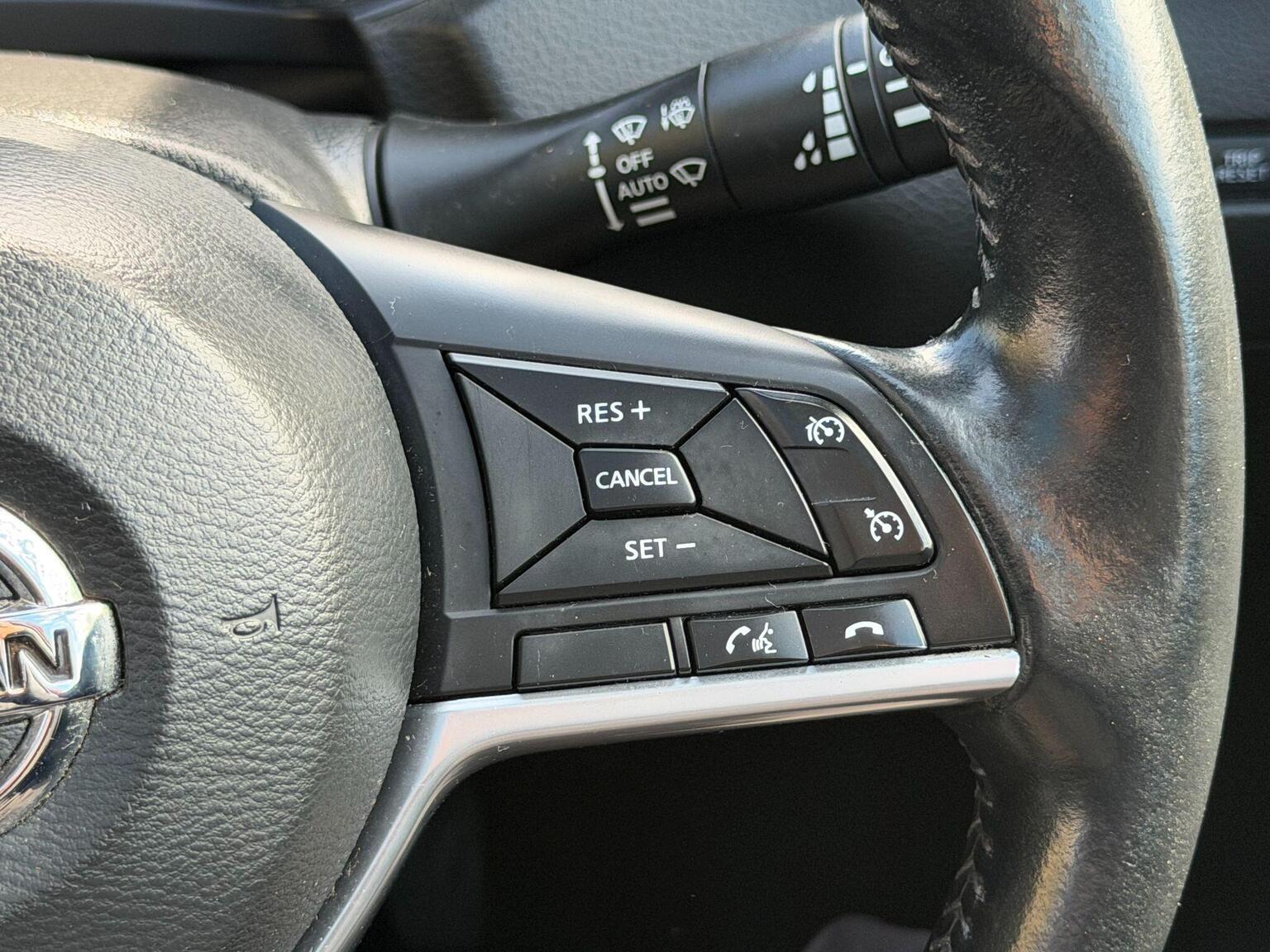 2018 Nissan Qashqai image 35