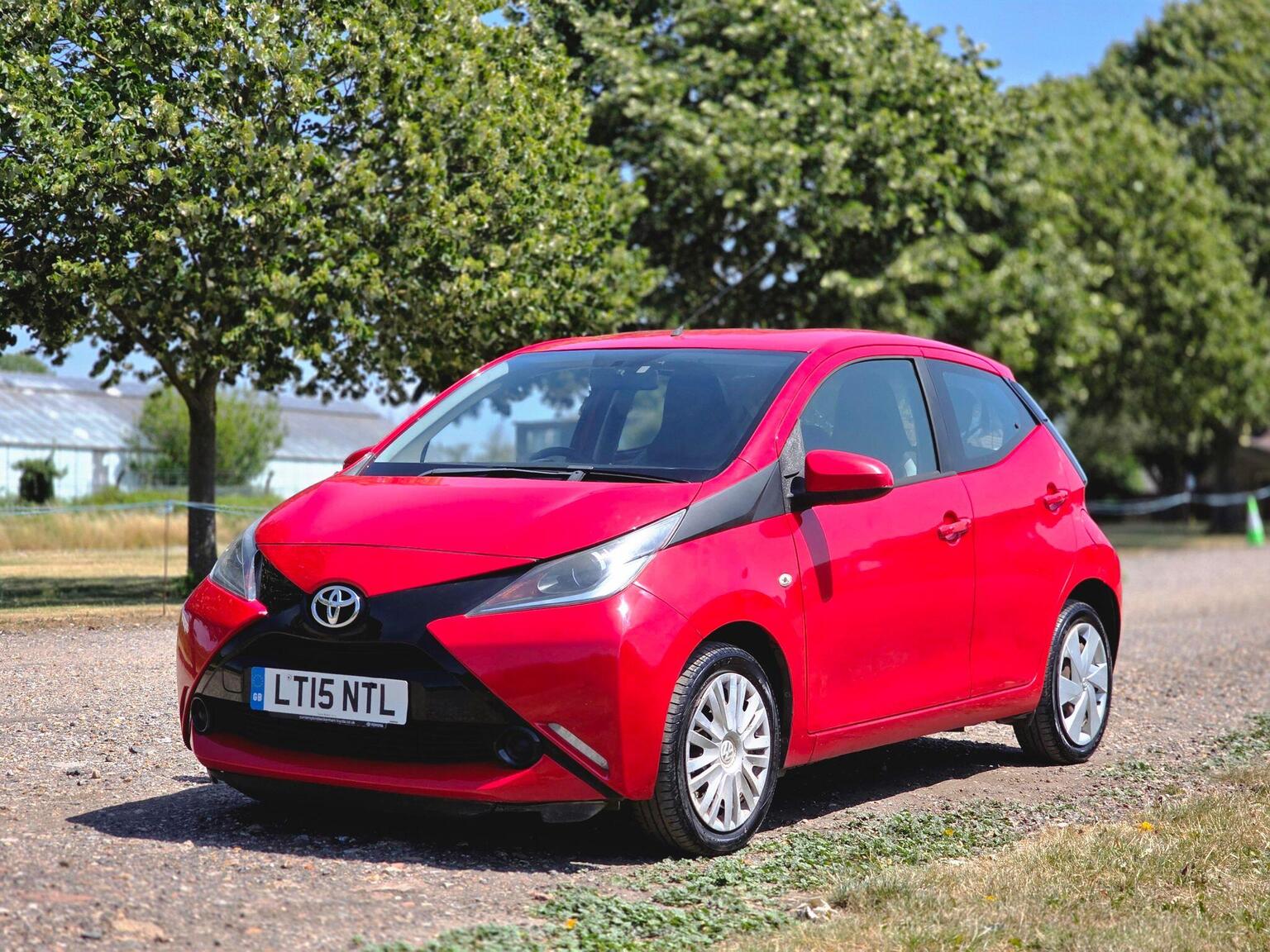 2015 Toyota AYGO image 20