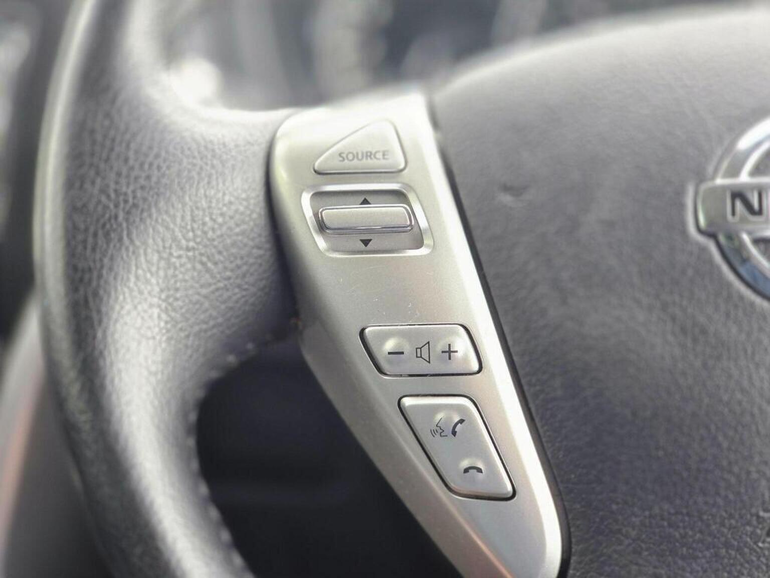 2016 Nissan Note image 36