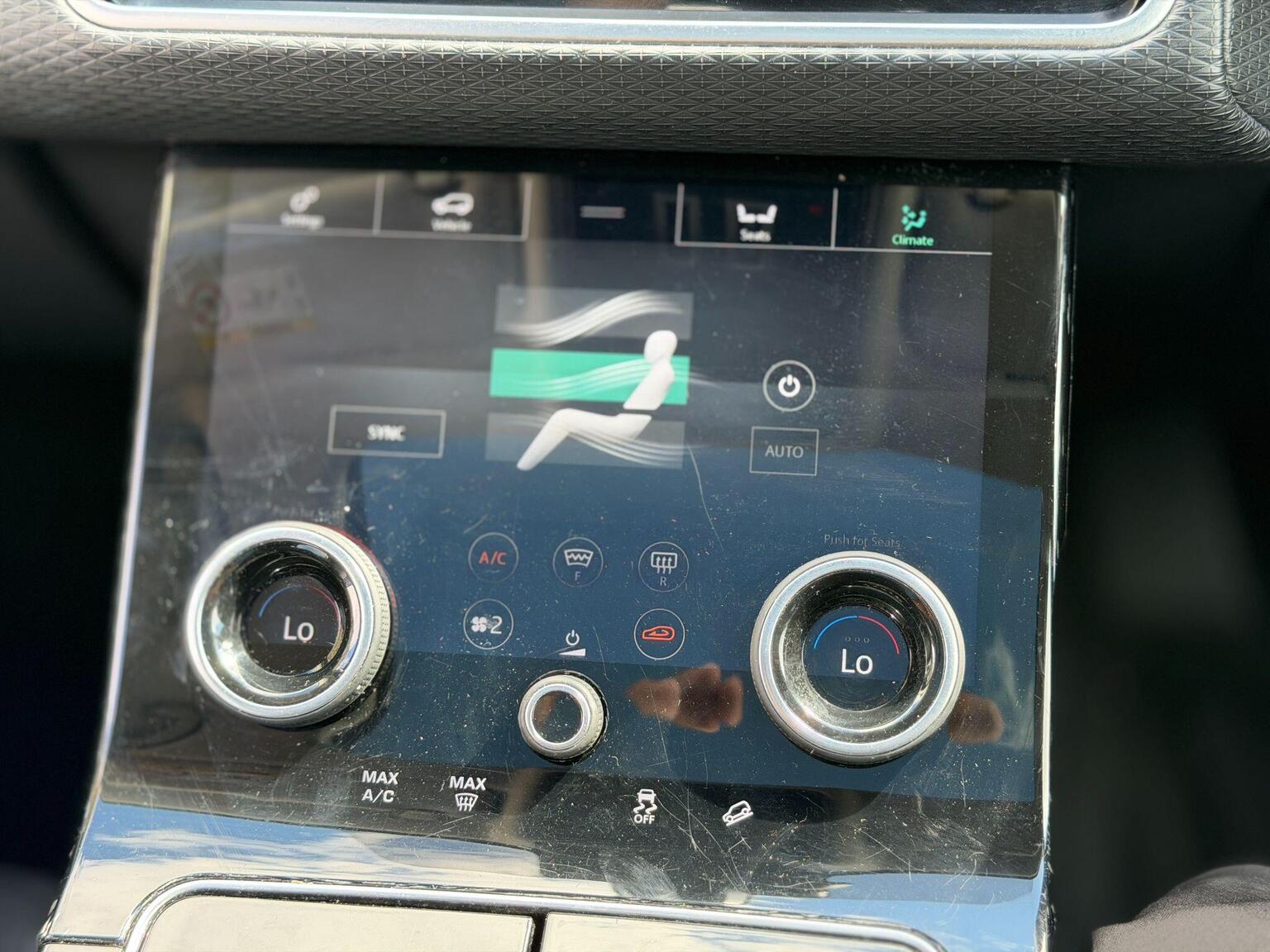 2018 Land Rover Range Rover Velar image 49