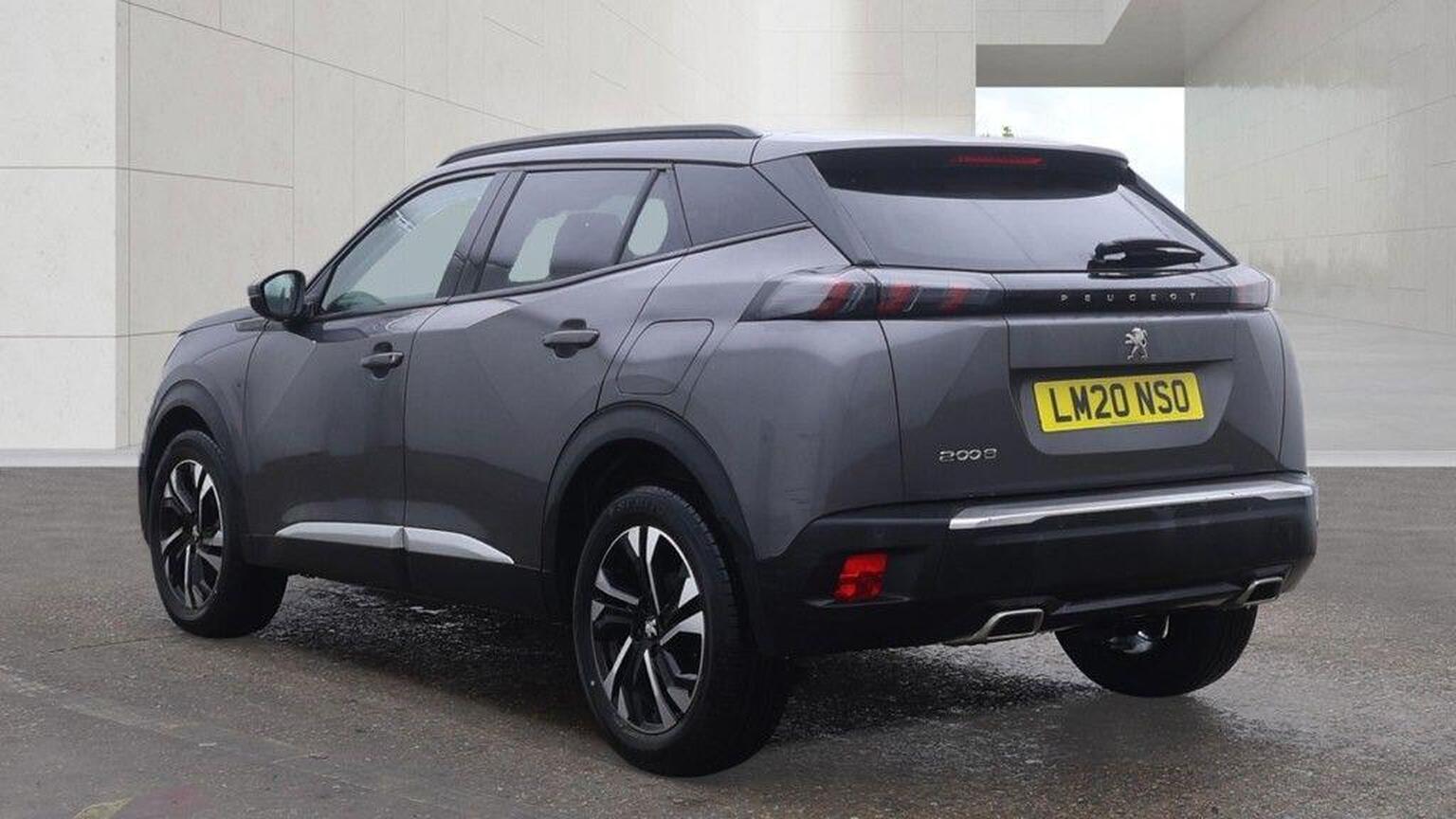2020 Peugeot 2008 image 6