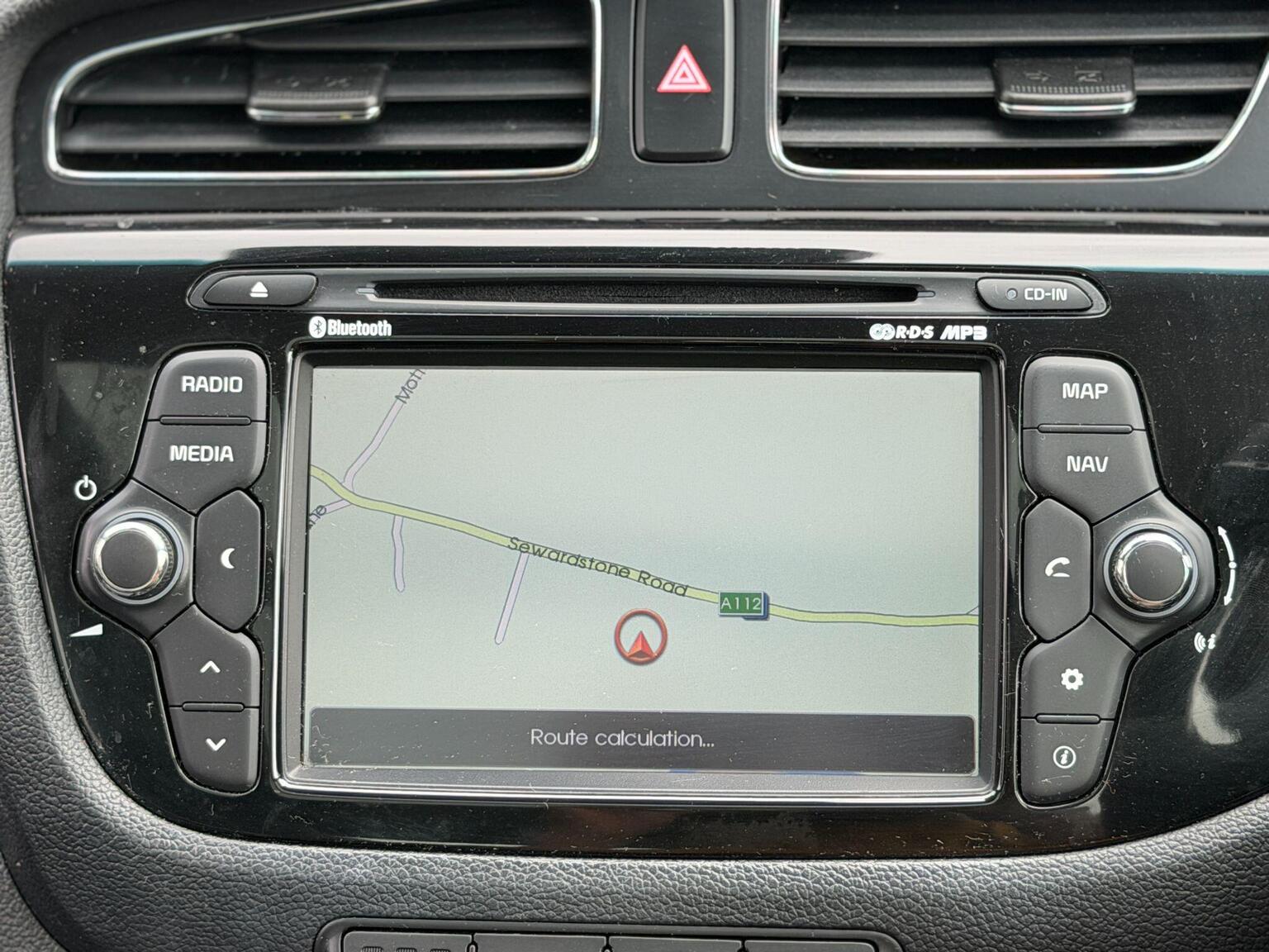2015 Kia Ceed image 35