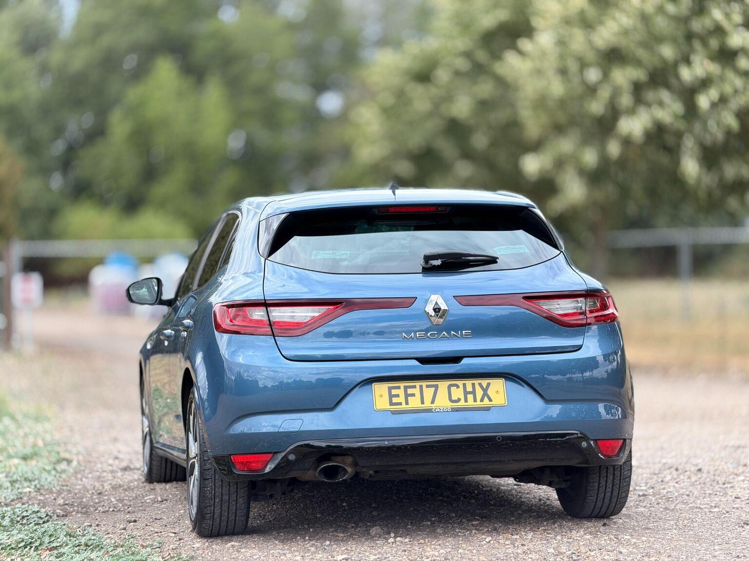 2017 Renault Megane image 9