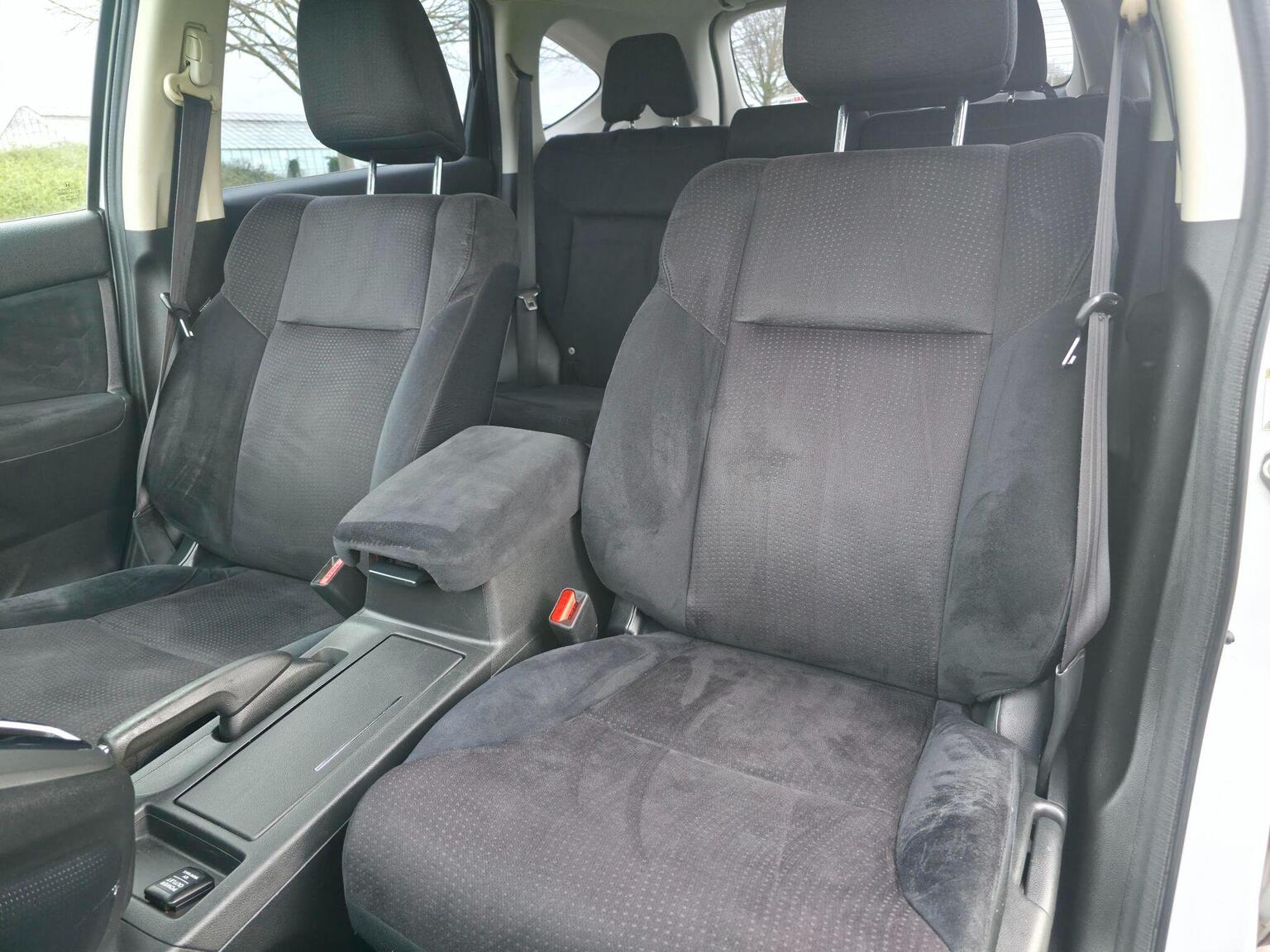 2013 Honda CR-V image 26